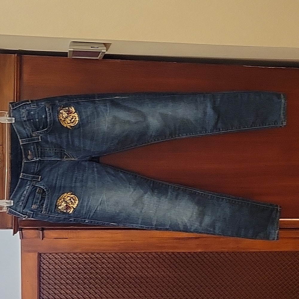 TRUE RELIGION | Men’s Rocco Relaxed Tiger Patch Skinny Denim Jeans in size 30